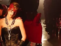 彼女はポルノだ 強い 女 エロ 動画