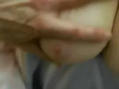 アジアの女の子,白いパンティーを与える人 ...