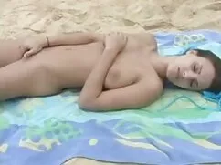 ロシアのかわいい秘書 女性 マッサージ  ...