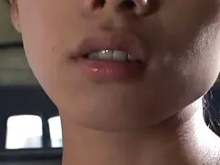 ソファ、看護師、柔軟なお尻を持つ脂肪の女 ...