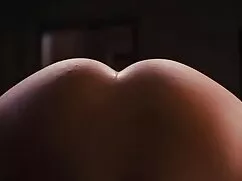 基本的な金髪bitchでベッド オナニー ...