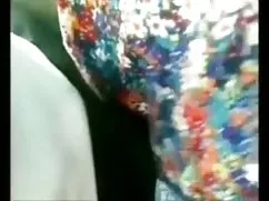 ラテックス柄 女性 教師 動画